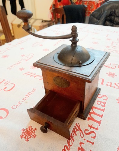 Antico macina caffe - in, legno