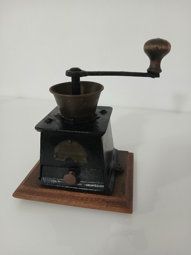 Antico macina caffè - macina,